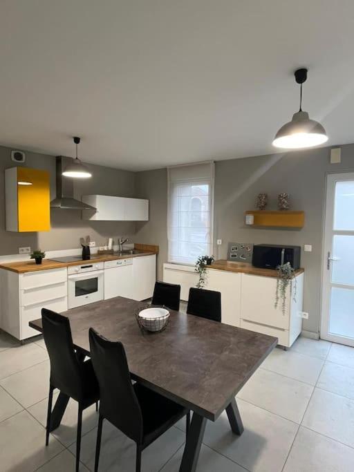 La Maison Du Bonheur 70 M² Saint-Amand-les-Eaux Esterno foto